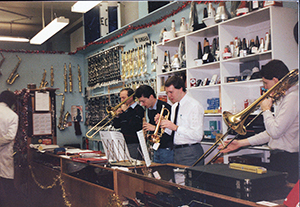 Bill Lewington History Images